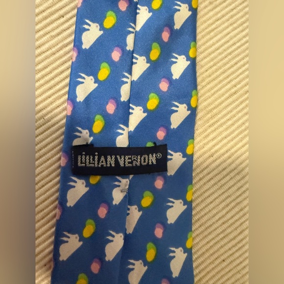 Vintage Lilian Vernon Silk Holiday Tie with Pink and Yellow Details - Picture 5 of 6